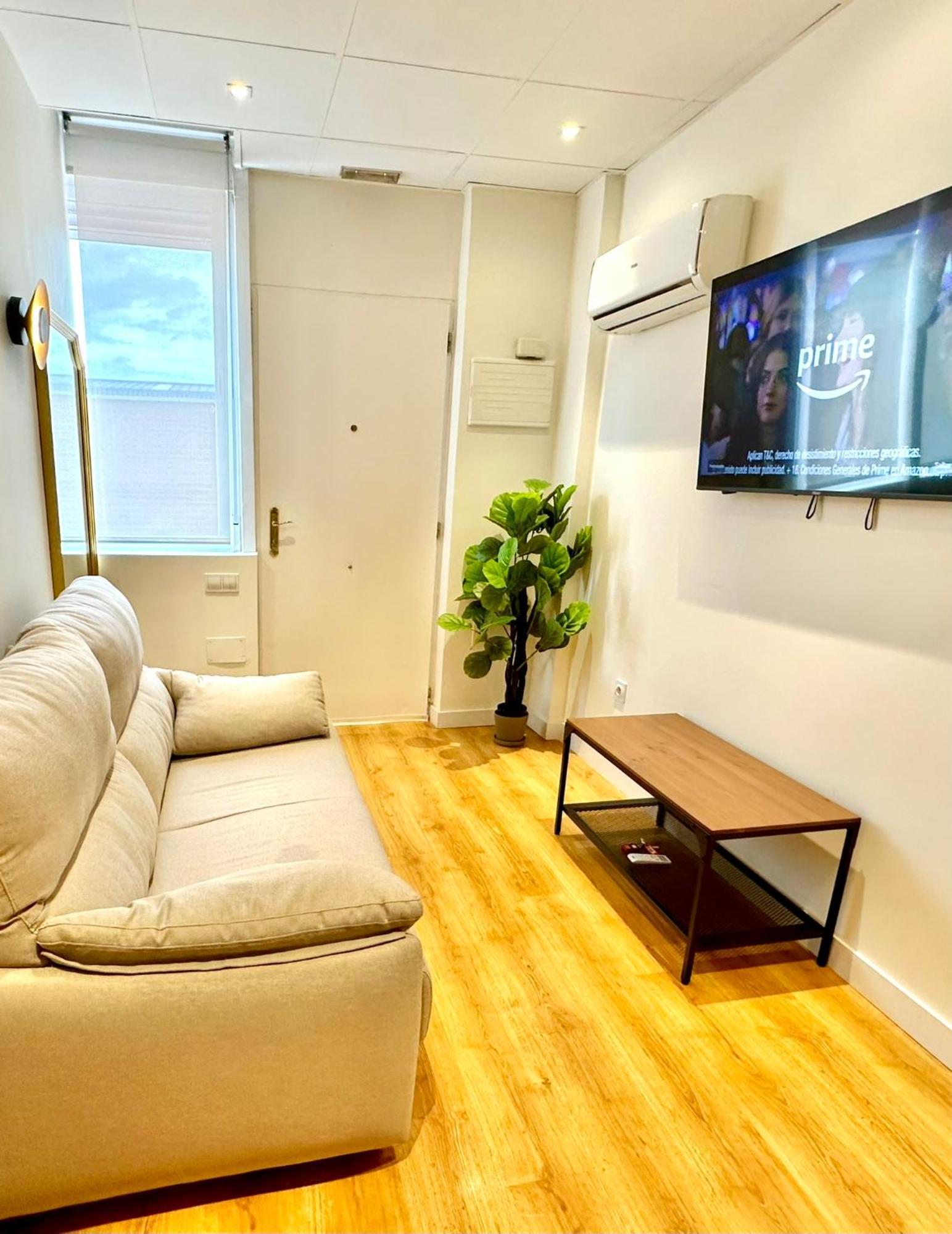 Apartamentos Noviembre Madrid Luaran gambar