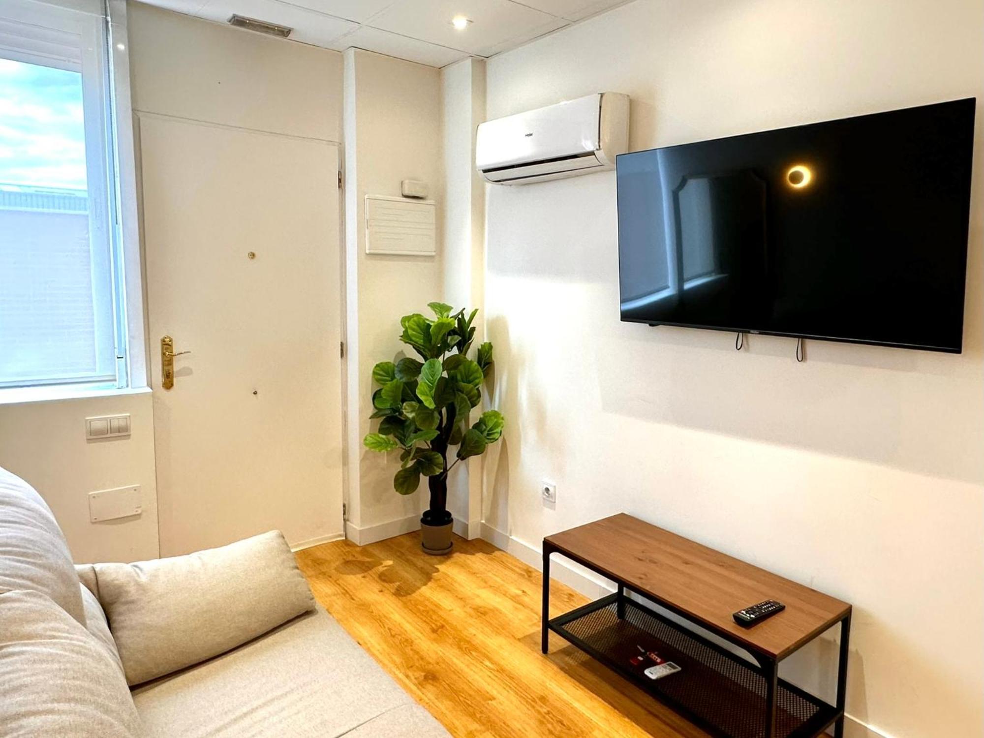 Apartamentos Noviembre Madrid Luaran gambar