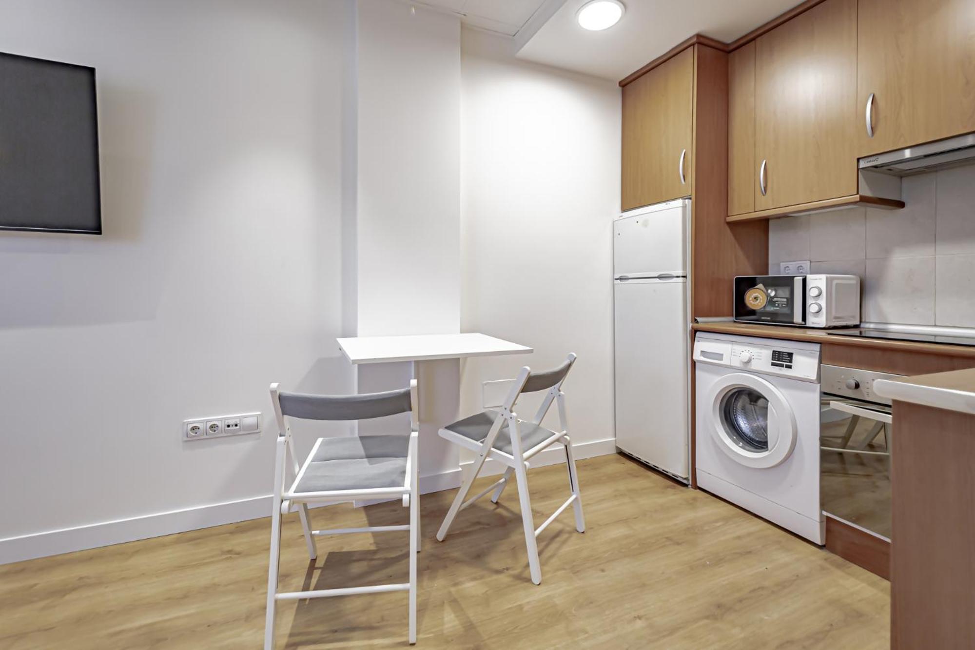 Apartamentos Noviembre Madrid Luaran gambar