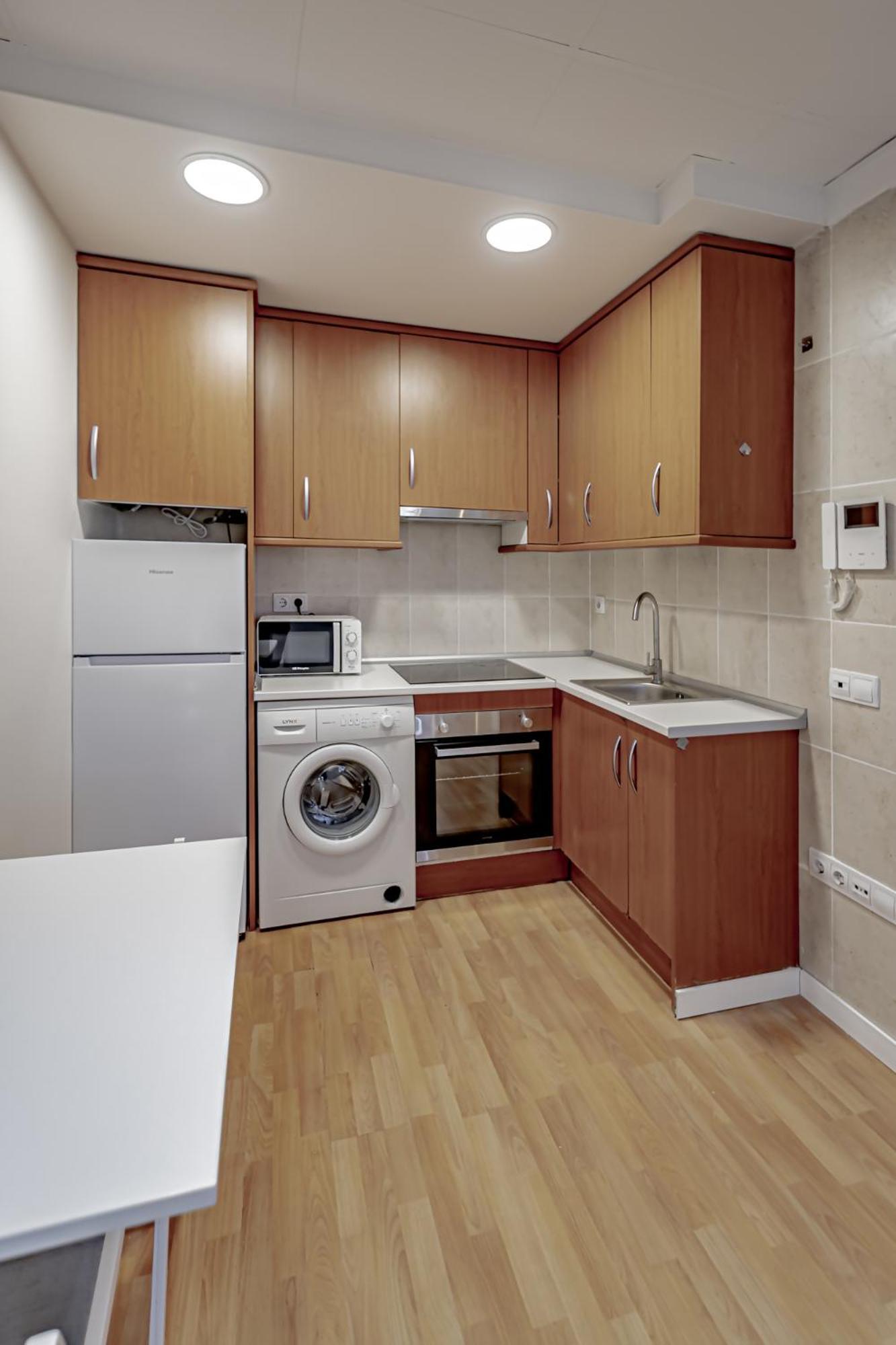 Apartamentos Noviembre Madrid Luaran gambar