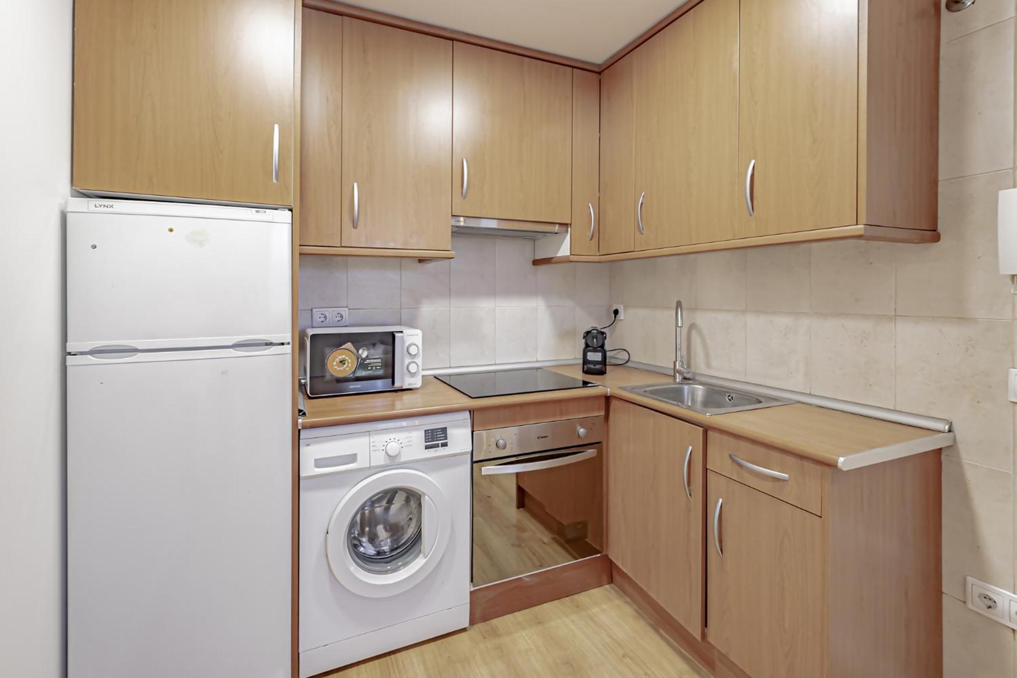 Apartamentos Noviembre Madrid Luaran gambar