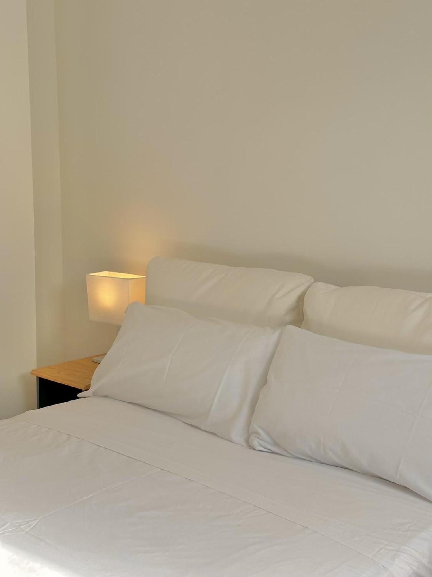 Apartamentos Noviembre Madrid Luaran gambar